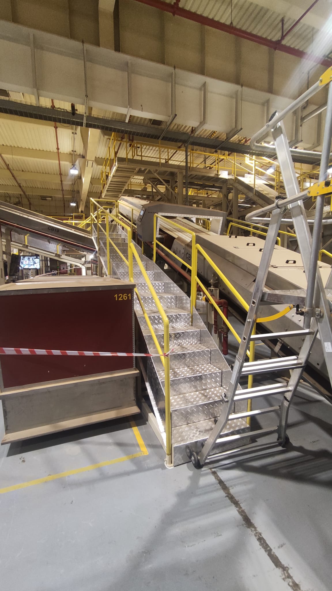 PMI (PHILIP MORRIS )